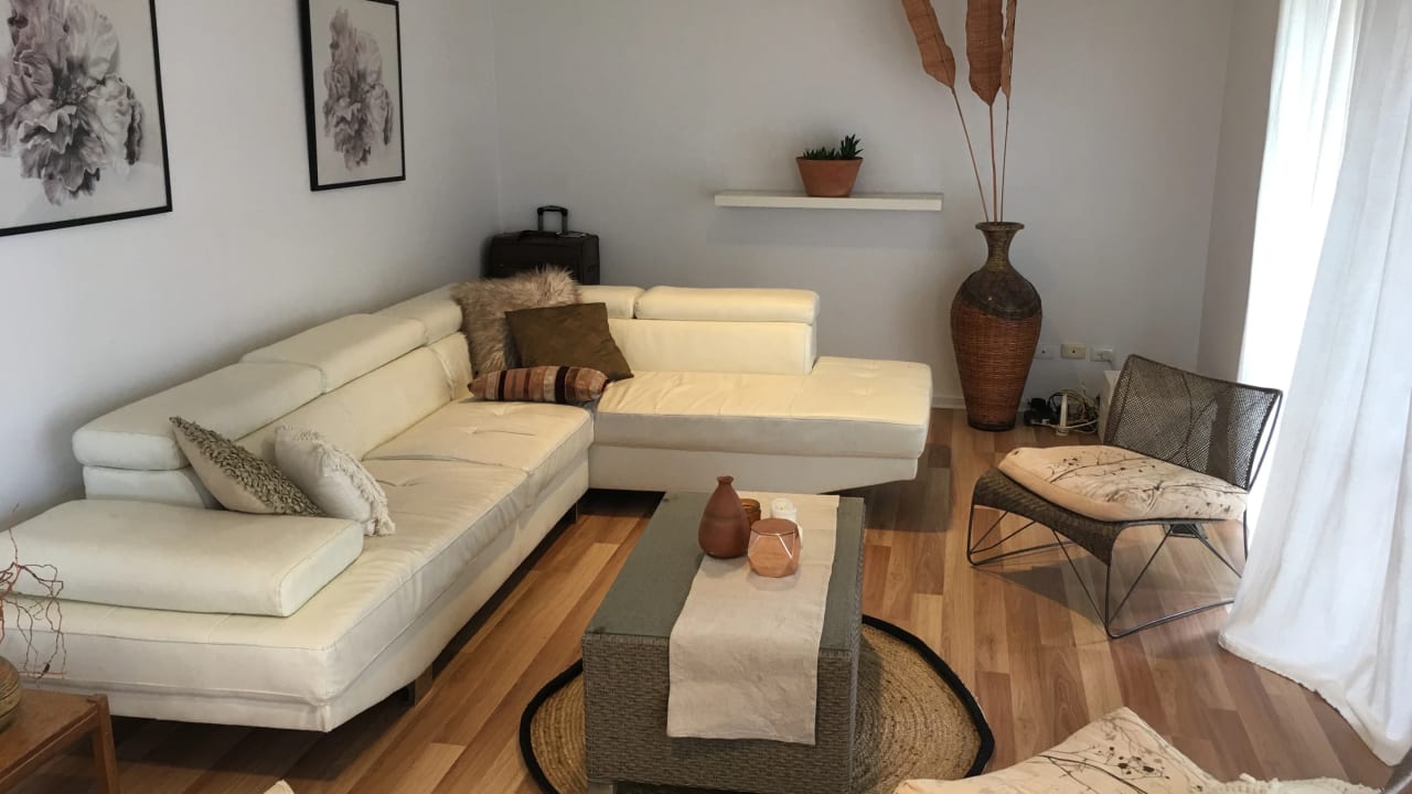 Room in a share house
