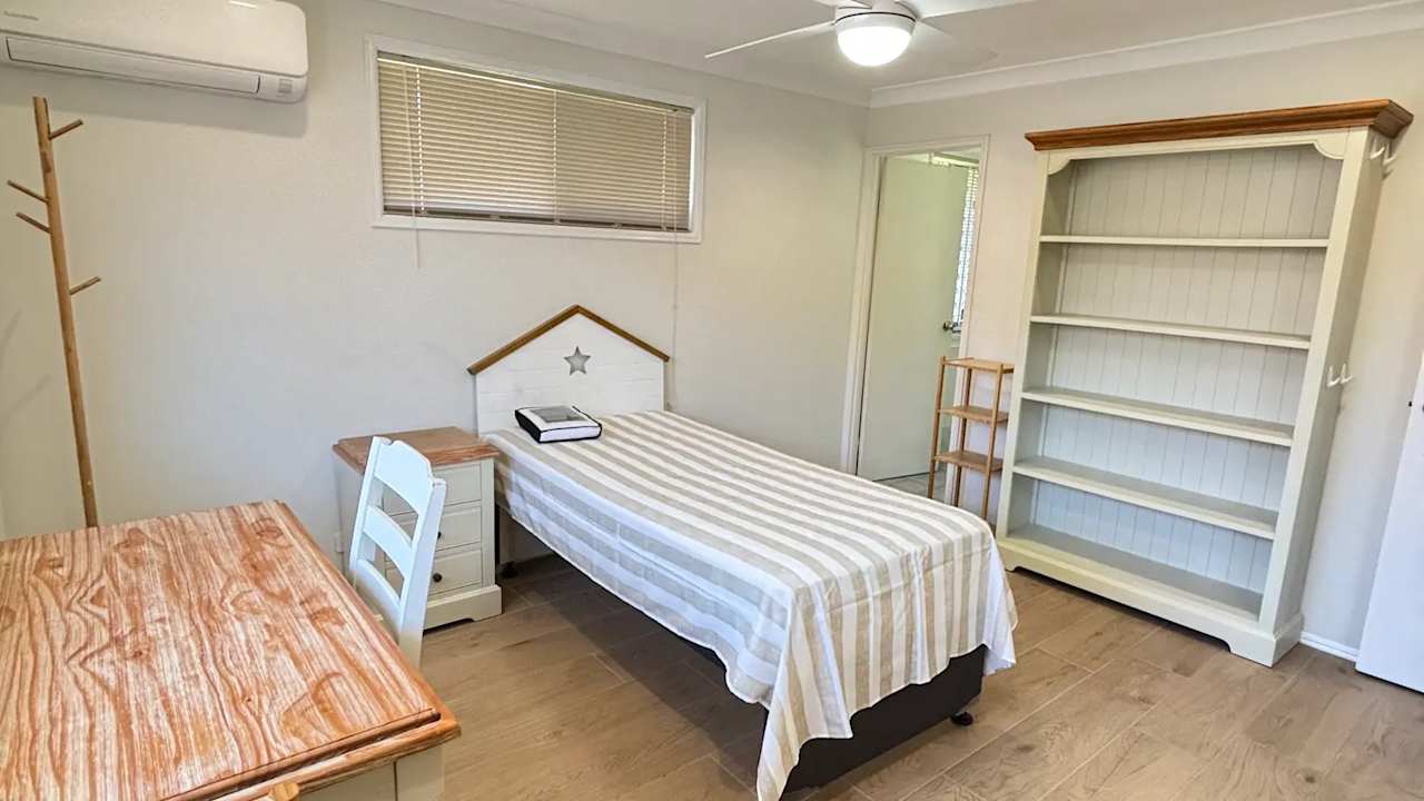Furnished room with own bathroom