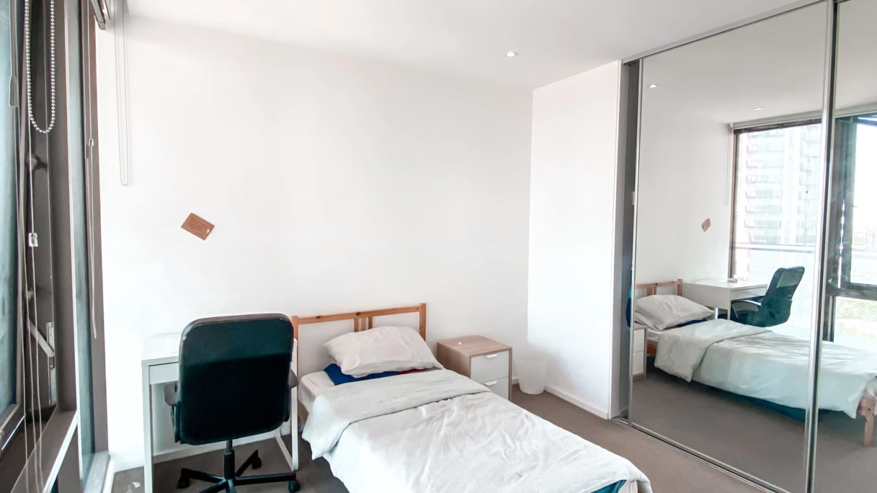 Furnished room with own bathroom
