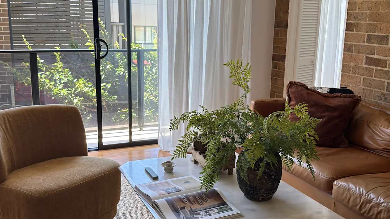 Furnished room with ensuite in a flatshare