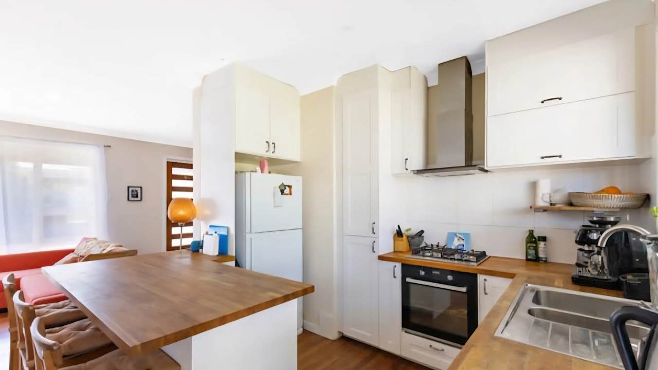 Whole property with 3 rooms for rent