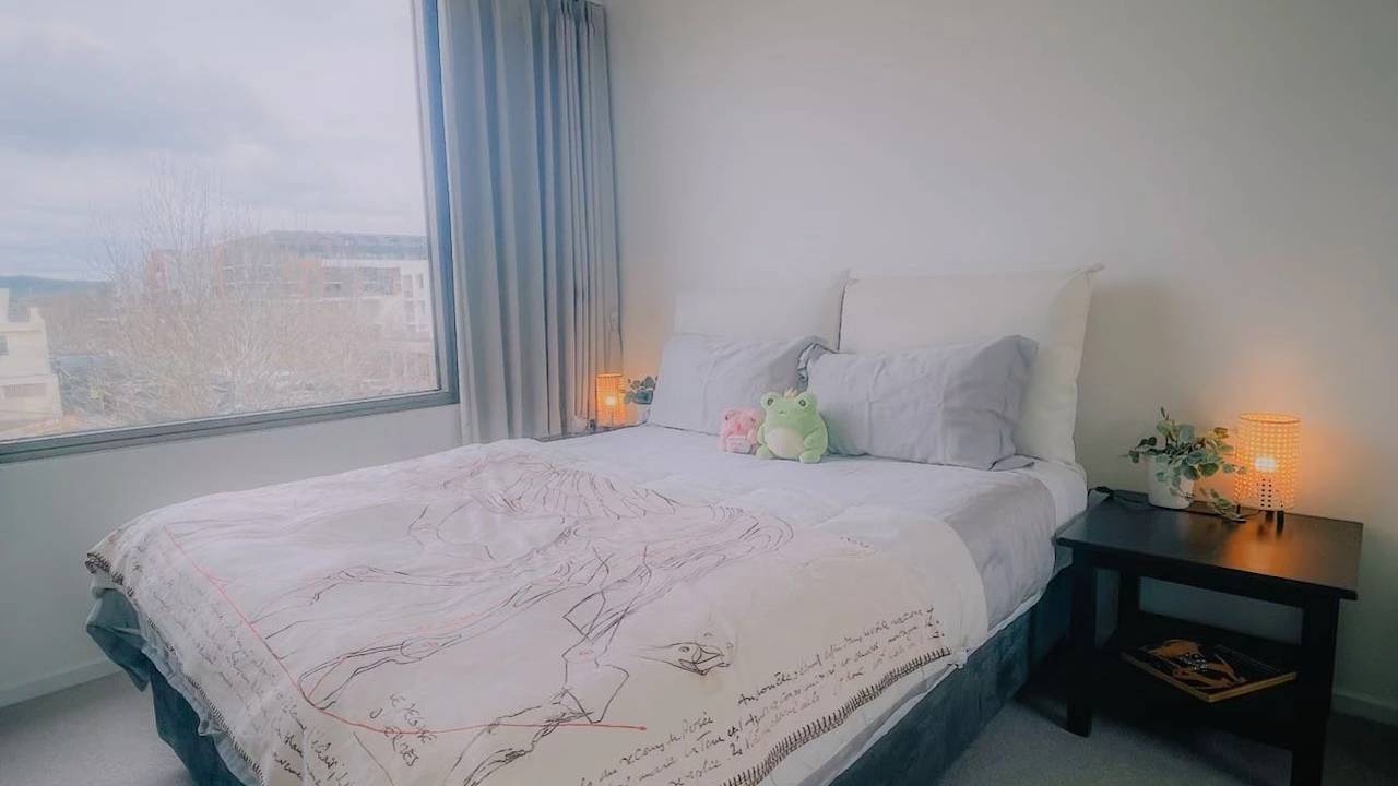 Furnished room with own bathroom