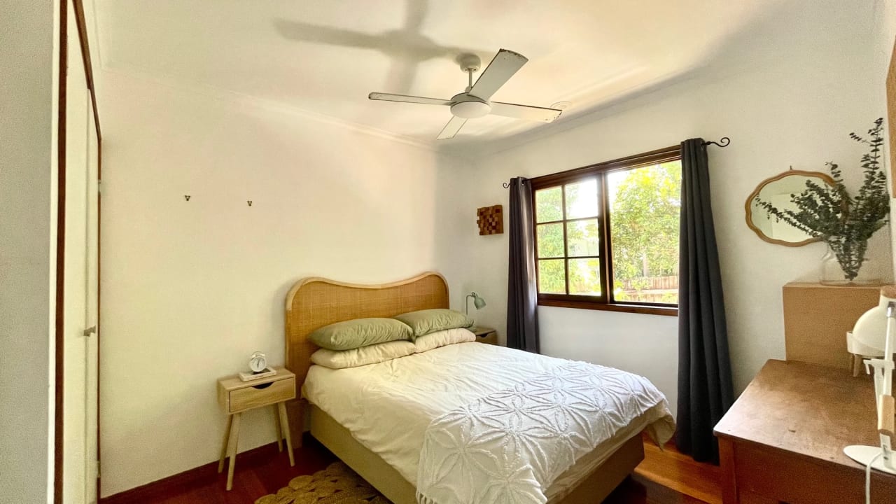 Furnished room with own bathroom