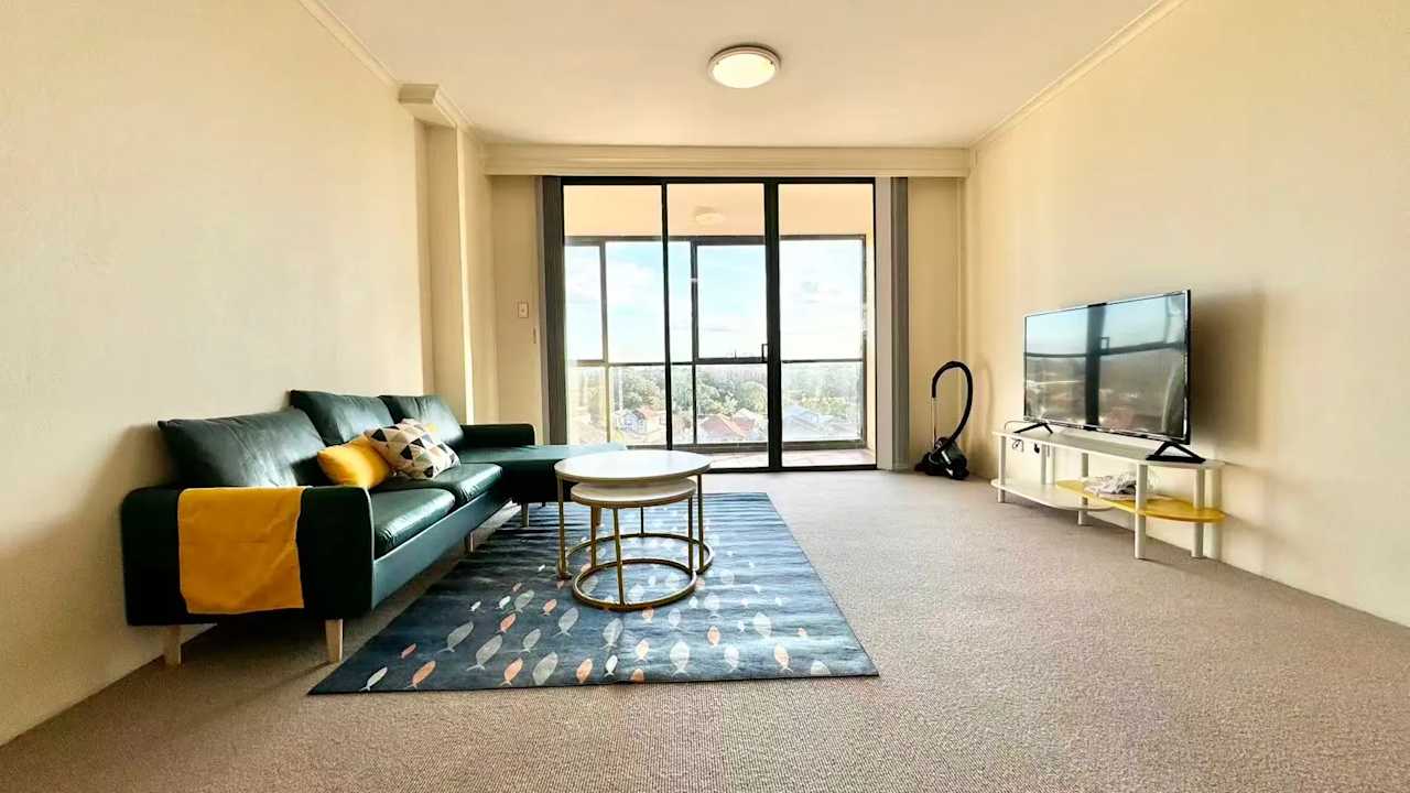 Whole property with 2 rooms for rent