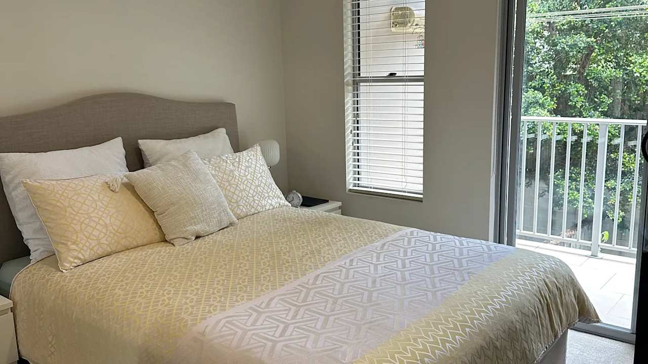 Unfurnished room in a share house
