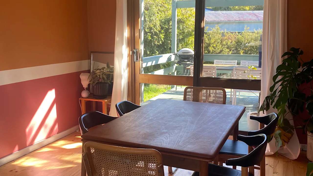 Unfurnished room in a share house
