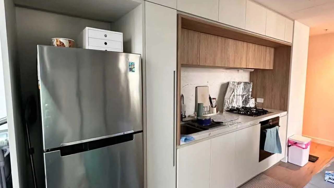 Furnished room in a flatshare