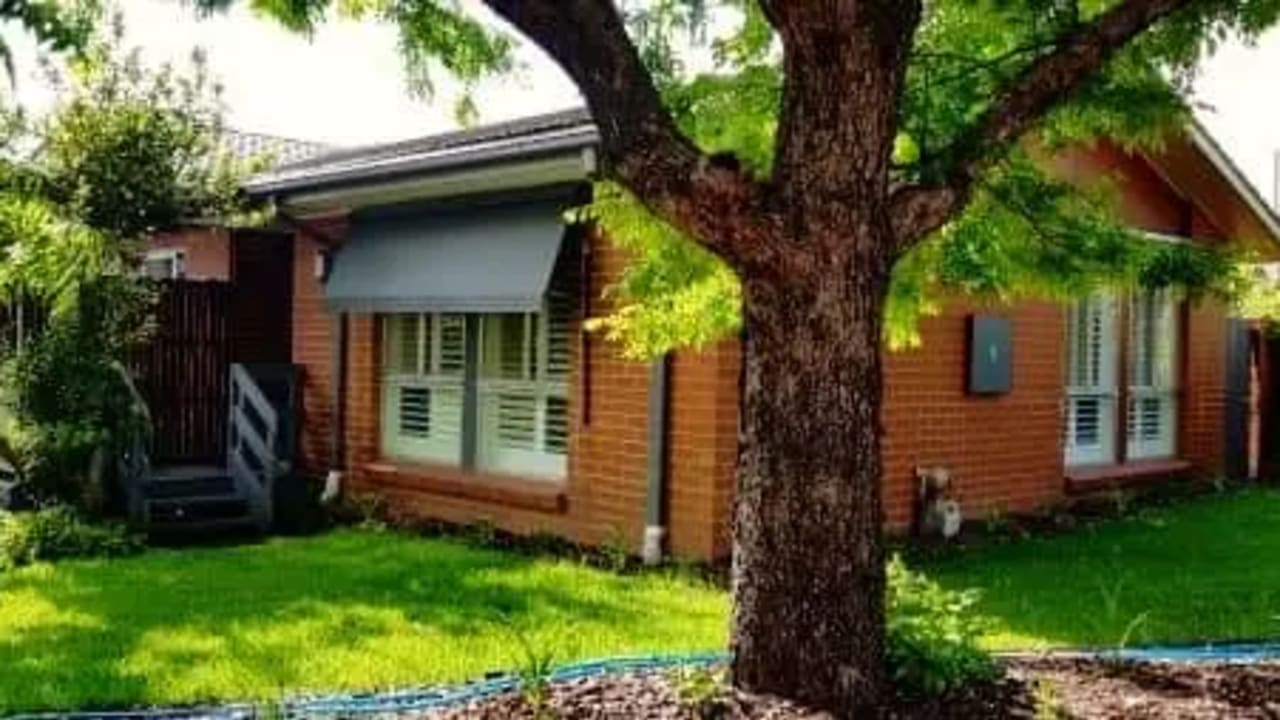Room in a share house