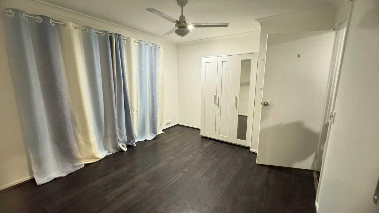 Room with ensuite in a share house