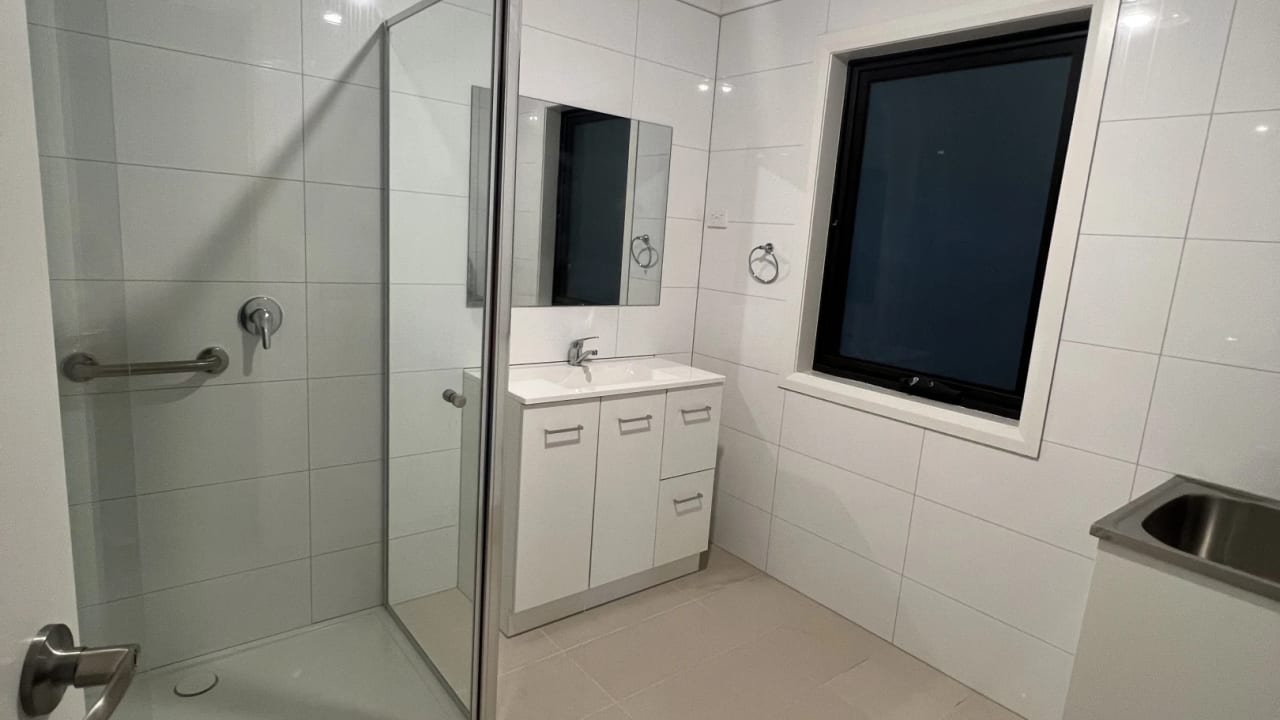Room granny flat for rent