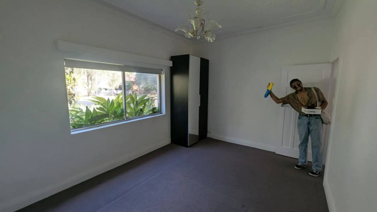 Unfurnished room in a share house