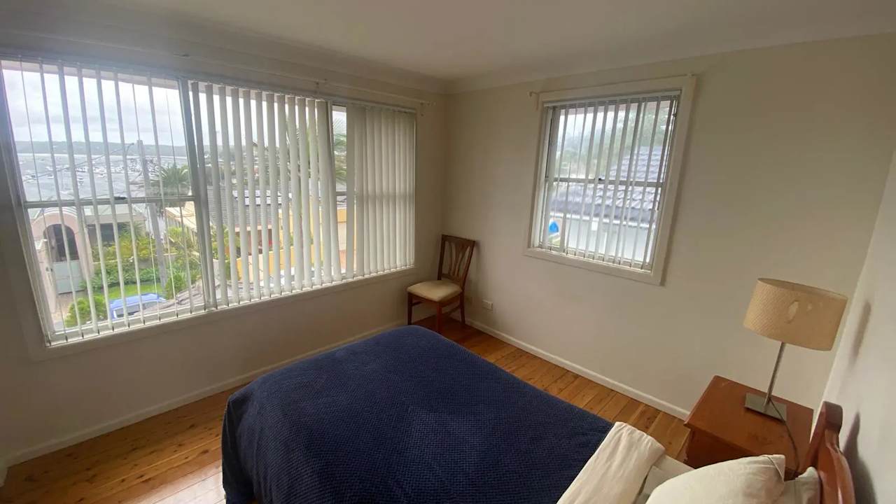 Furnished room in a share house