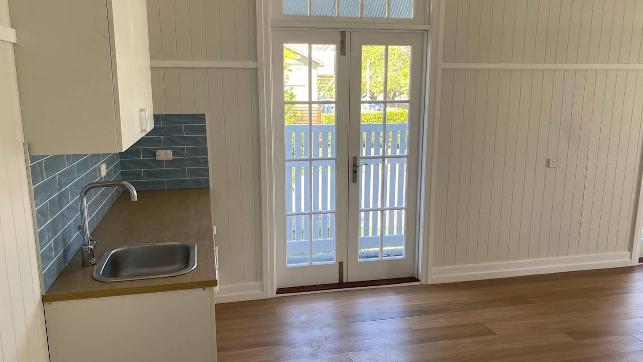 Unfurnished room granny flat for rent