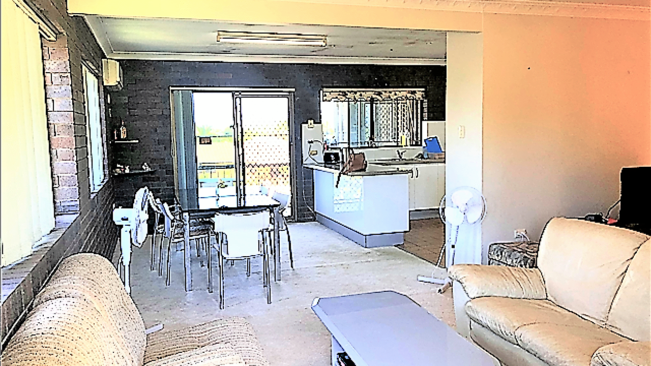 Furnished room with ensuite in a share house