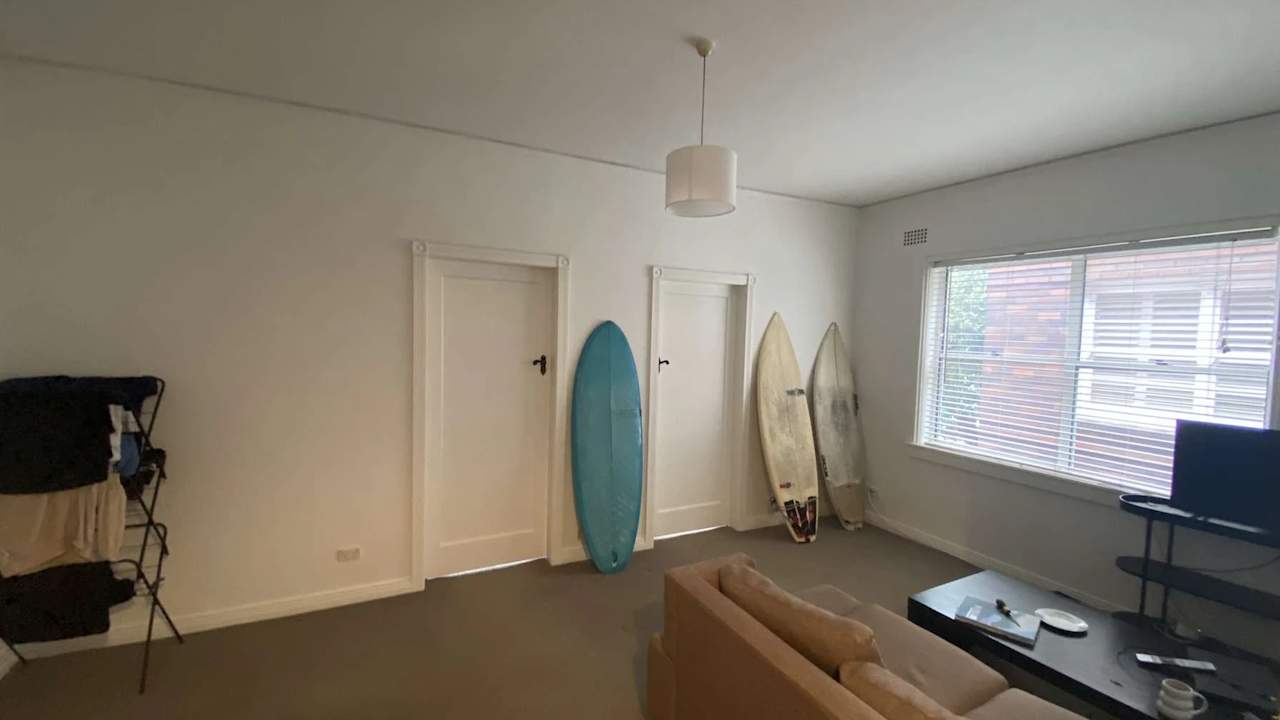 Furnished room in a flatshare