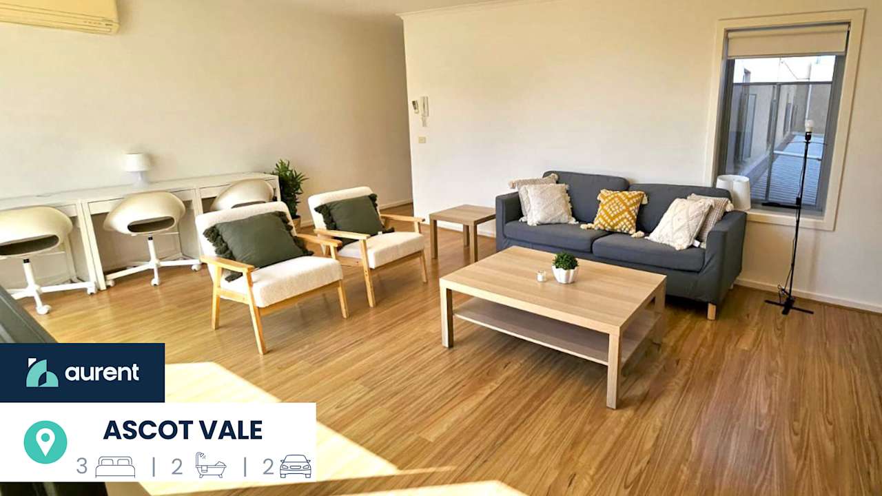 Furnished room in a flatshare
