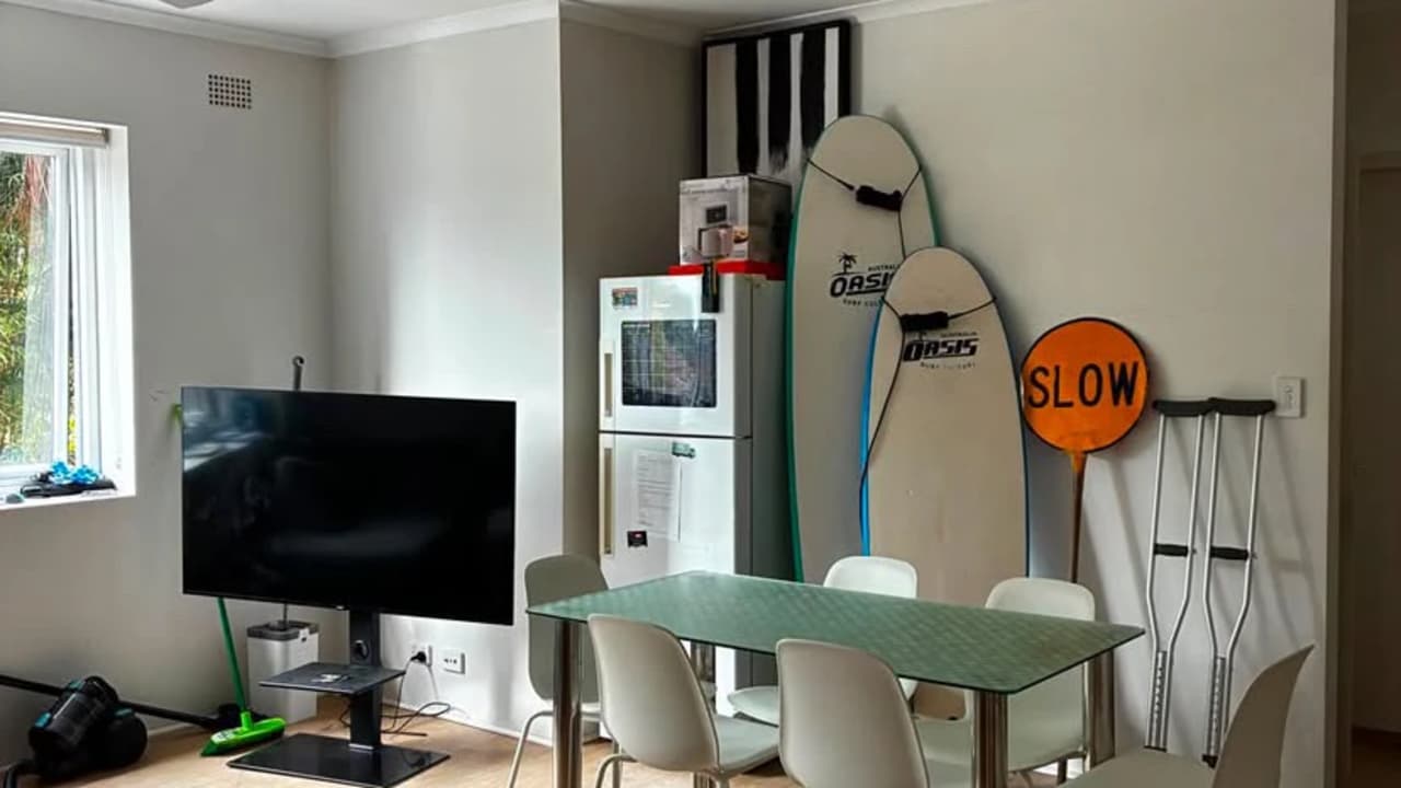 Furnished room in a share house