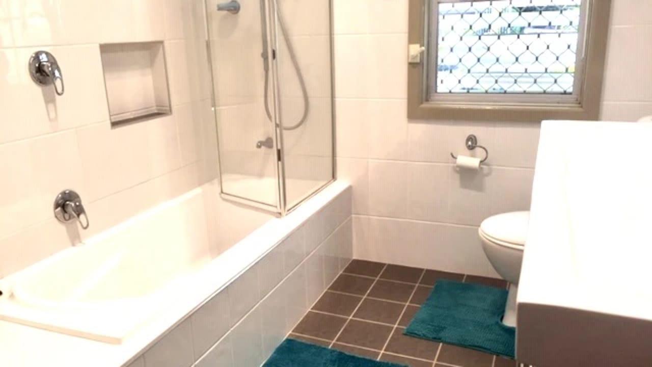 Furnished room with own bathroom