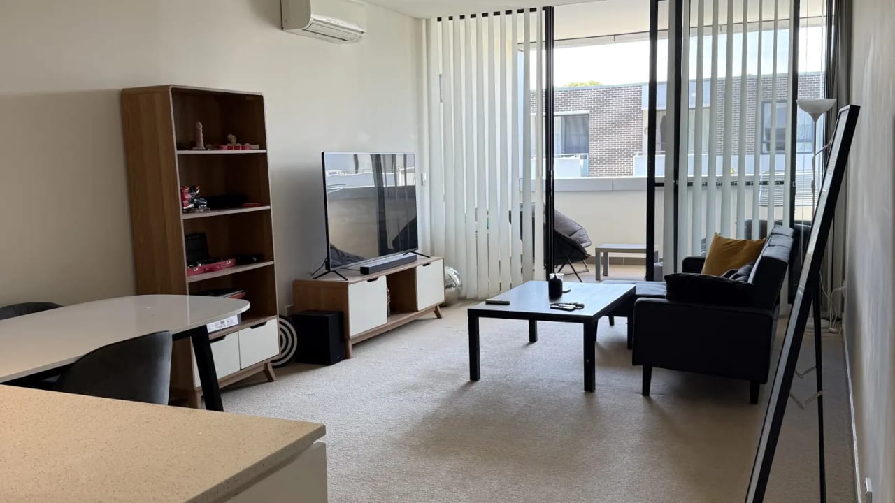 Furnished room with own bathroom