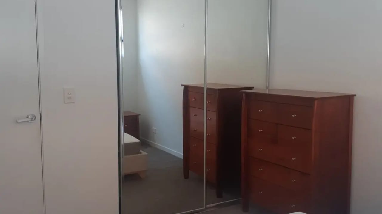 Whole property with 2 rooms for rent