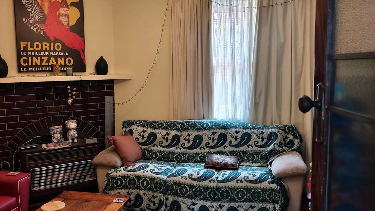 Unfurnished room in a share house
