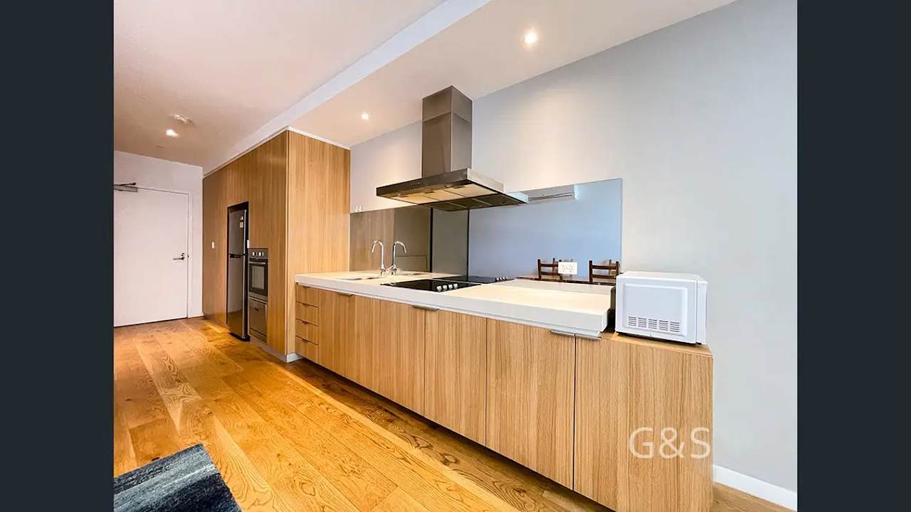 Whole property with 2 rooms for rent