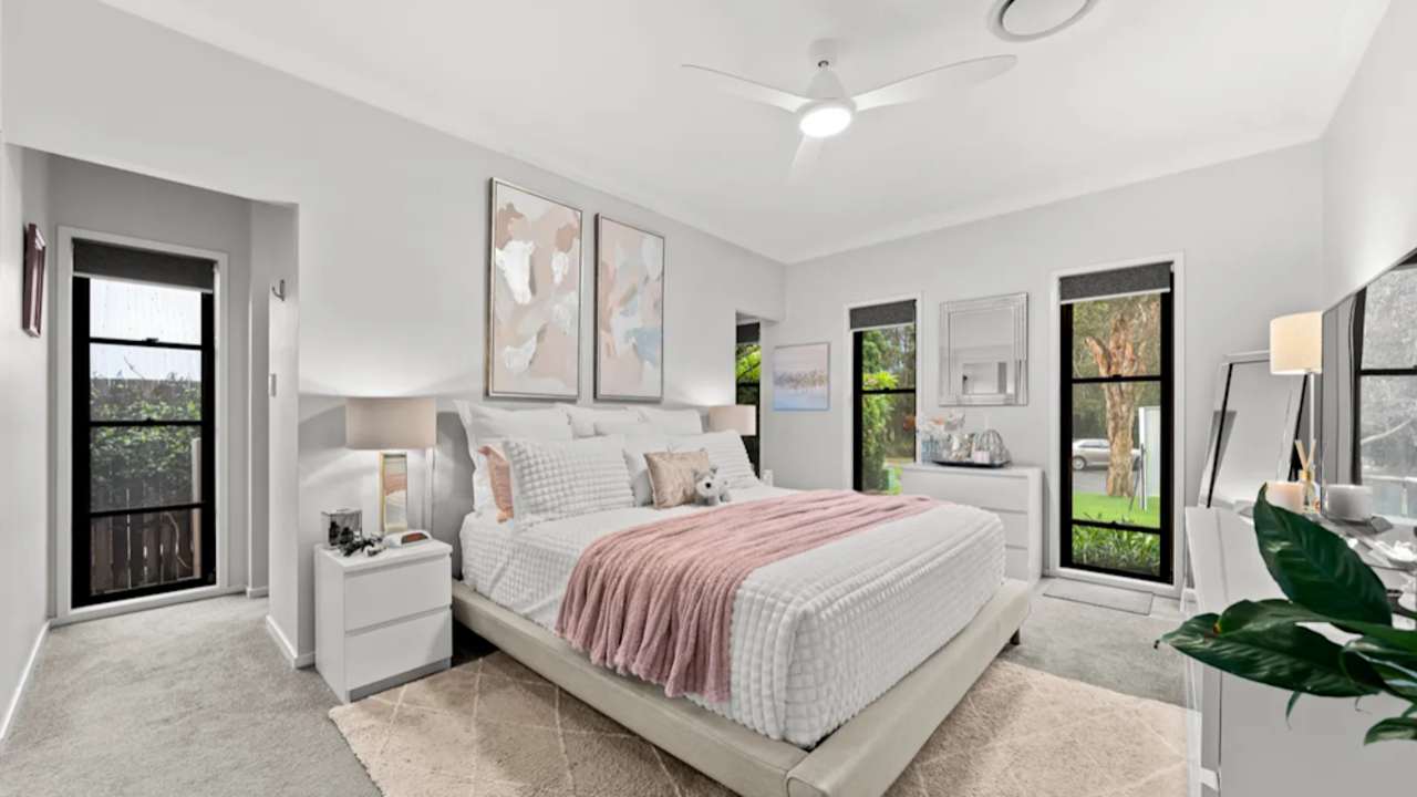 Furnished room in a share house
