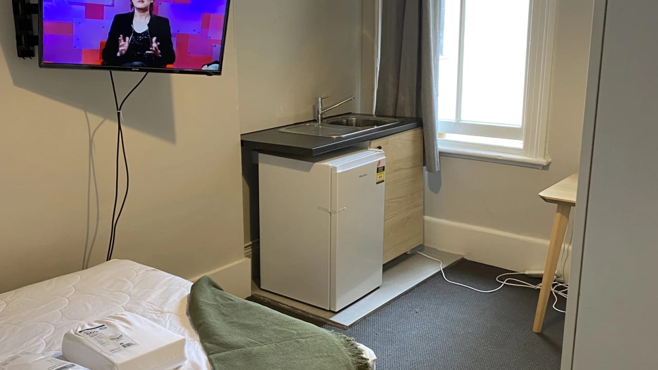 Furnished room in a share house