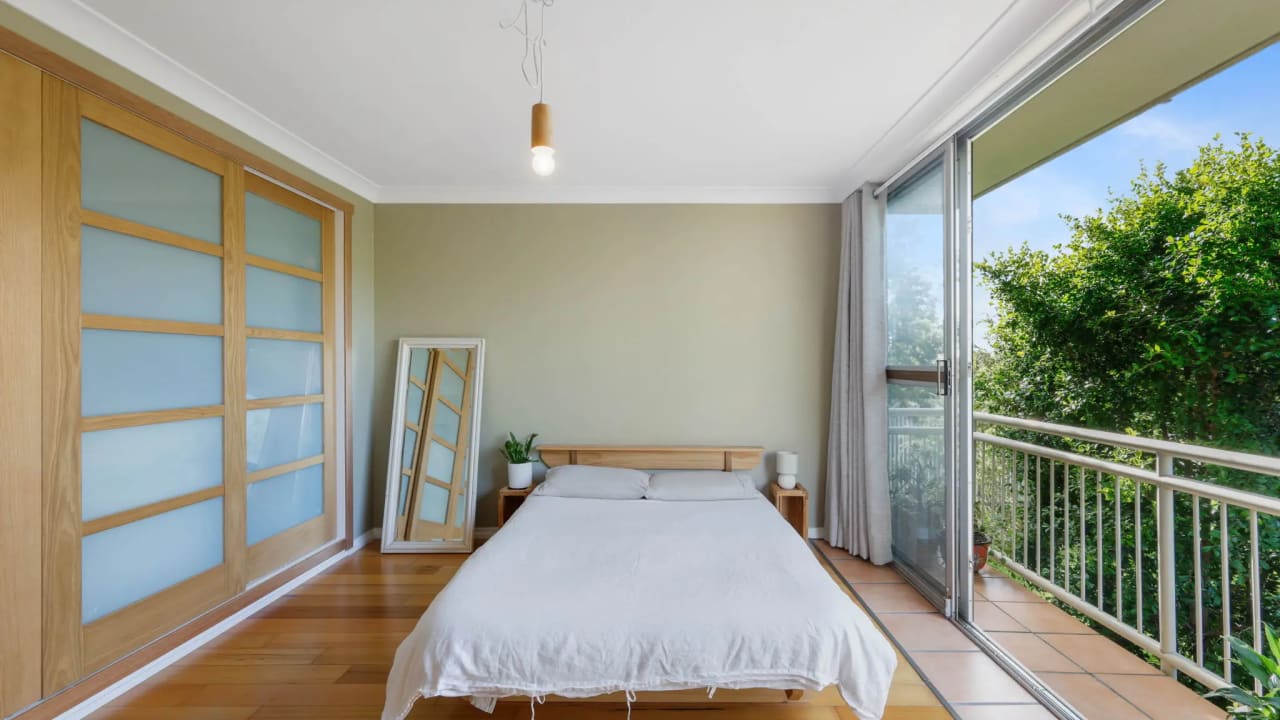 Whole property with 2 rooms for rent