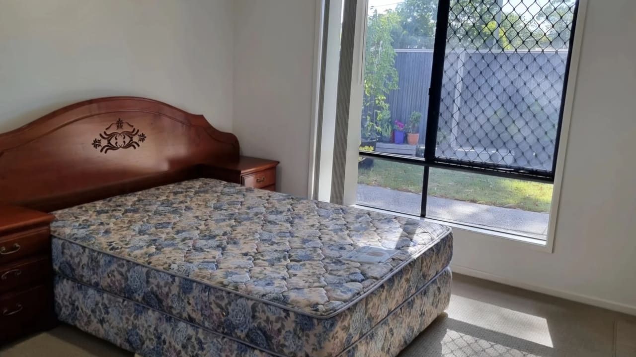 Room with ensuite in a share house