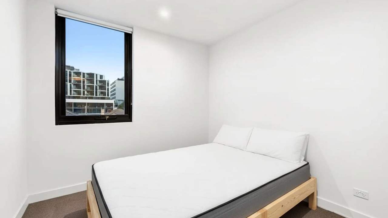 Whole property with 2 rooms for rent