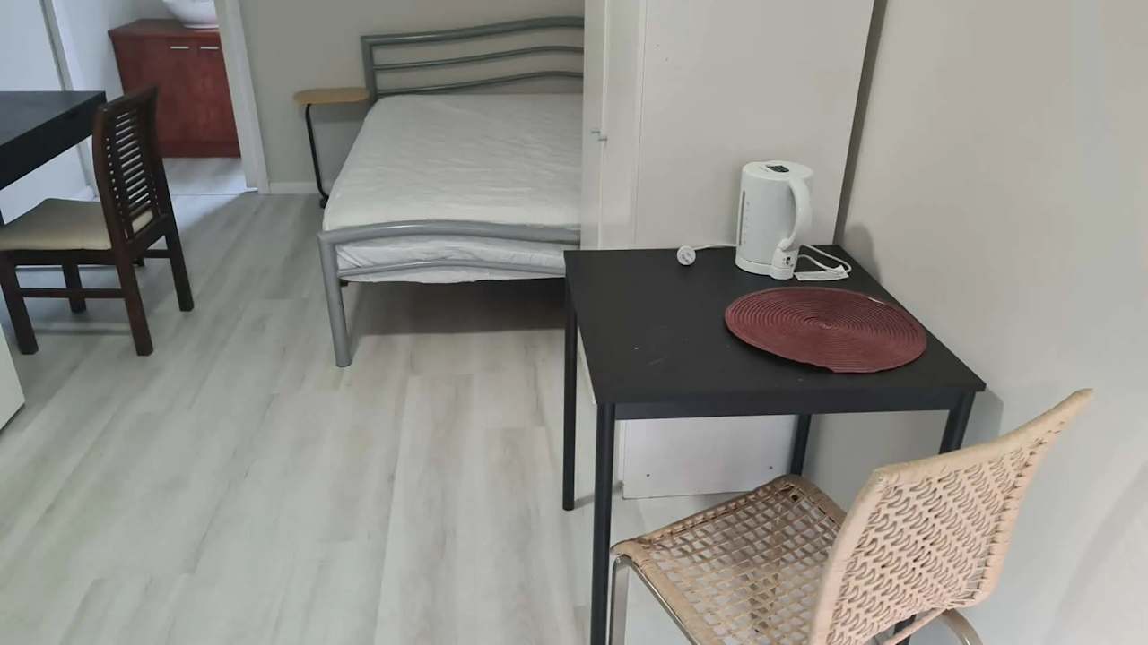 Furnished room studio flat for rent