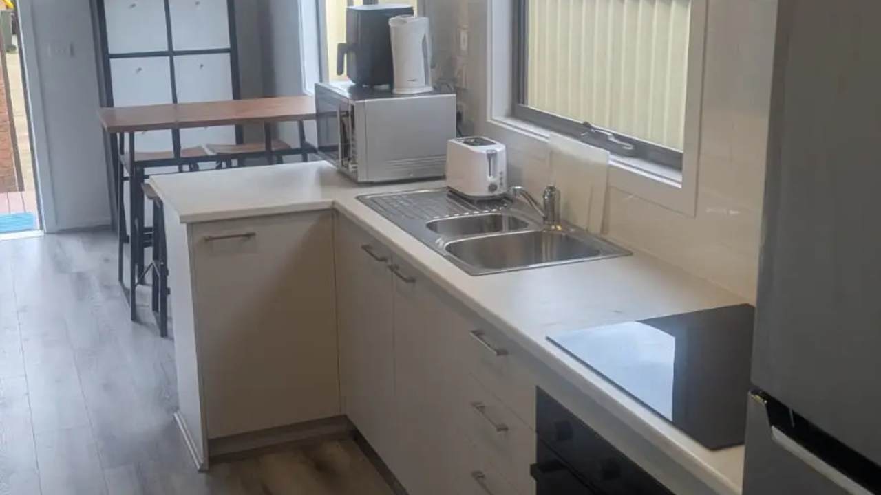 Furnished room granny flat for rent