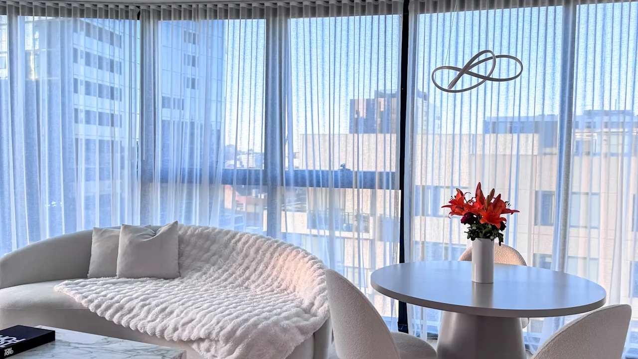 Furnished room in a flatshare