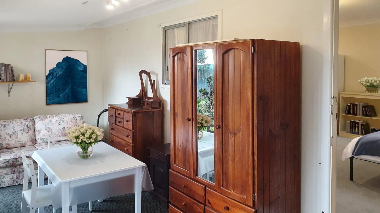 Furnished room with own bathroom