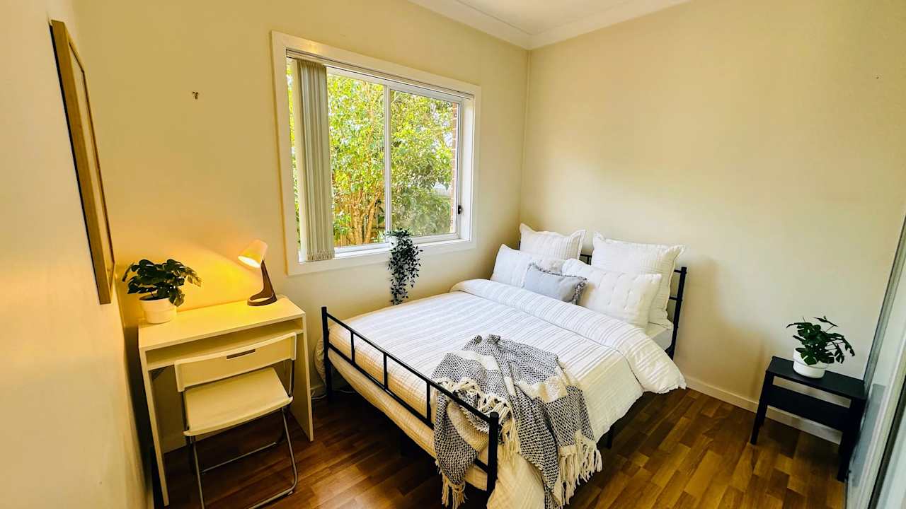 Furnished room granny flat for rent