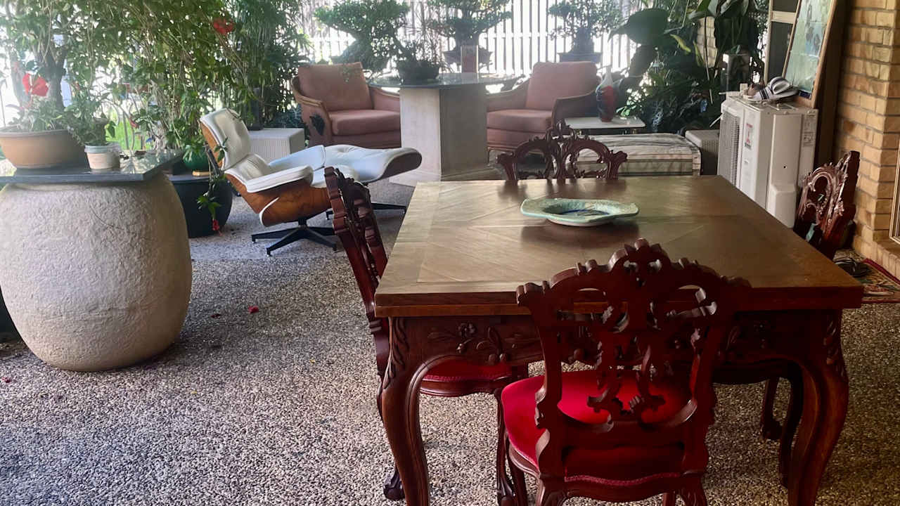 Room in a share house