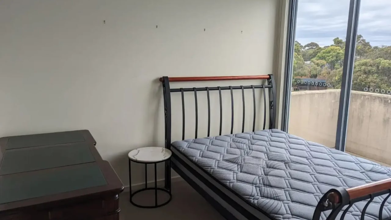 Furnished room with own bathroom