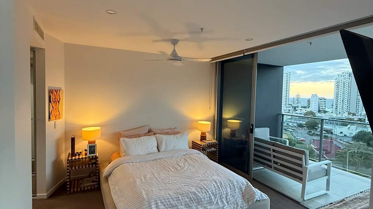 Unfurnished room with ensuite in a flatshare