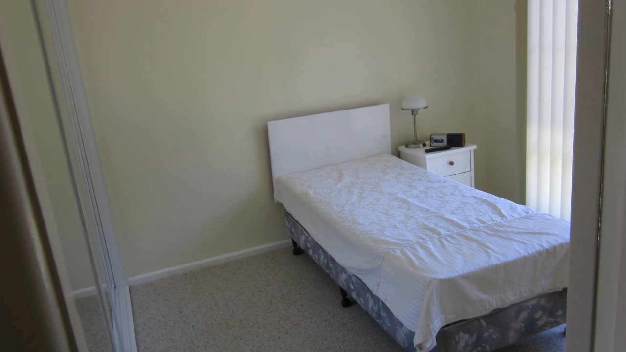 Room in a share house