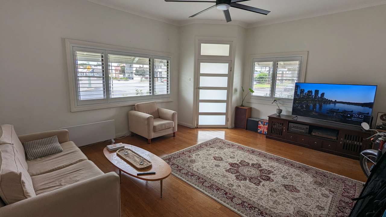 Unfurnished room in a share house