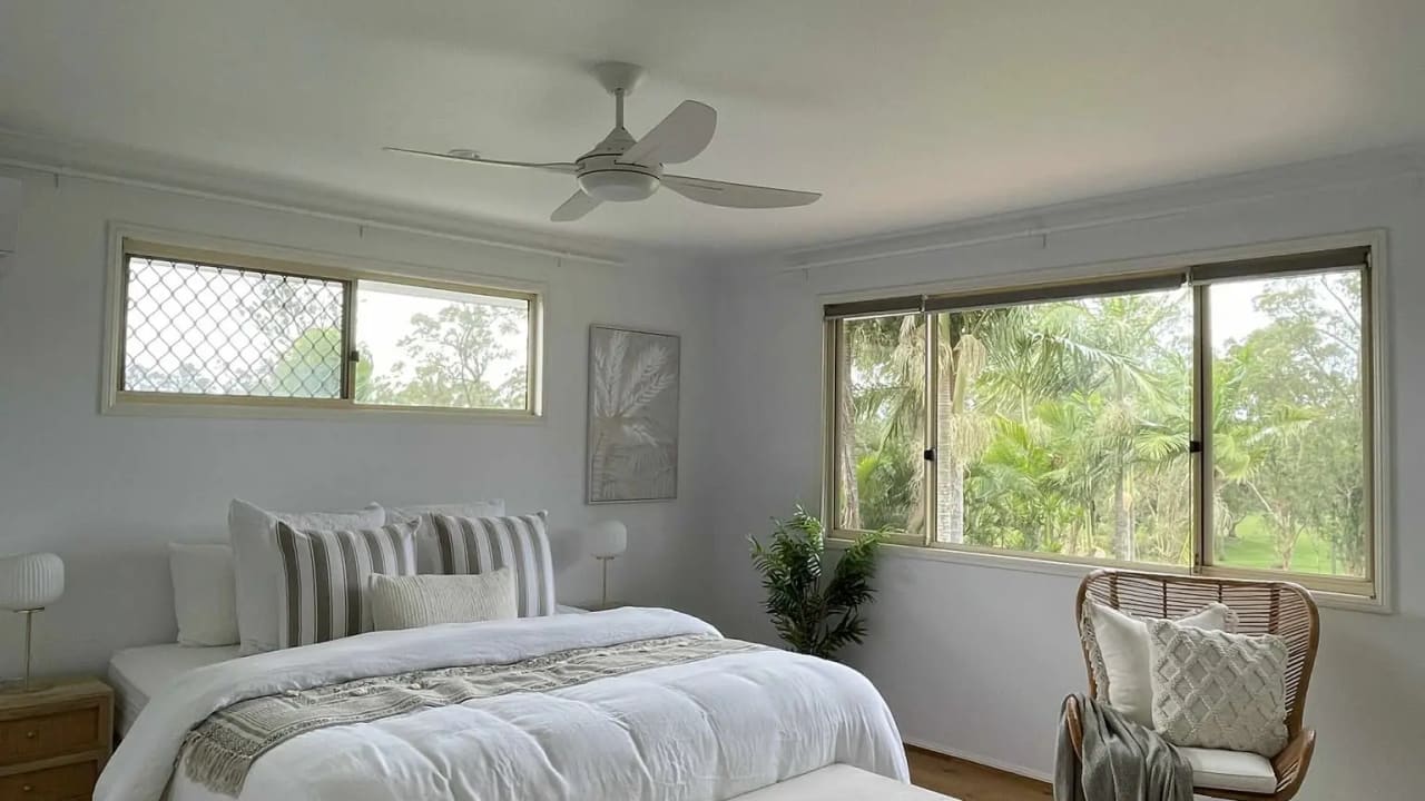 Furnished room with ensuite in a share house