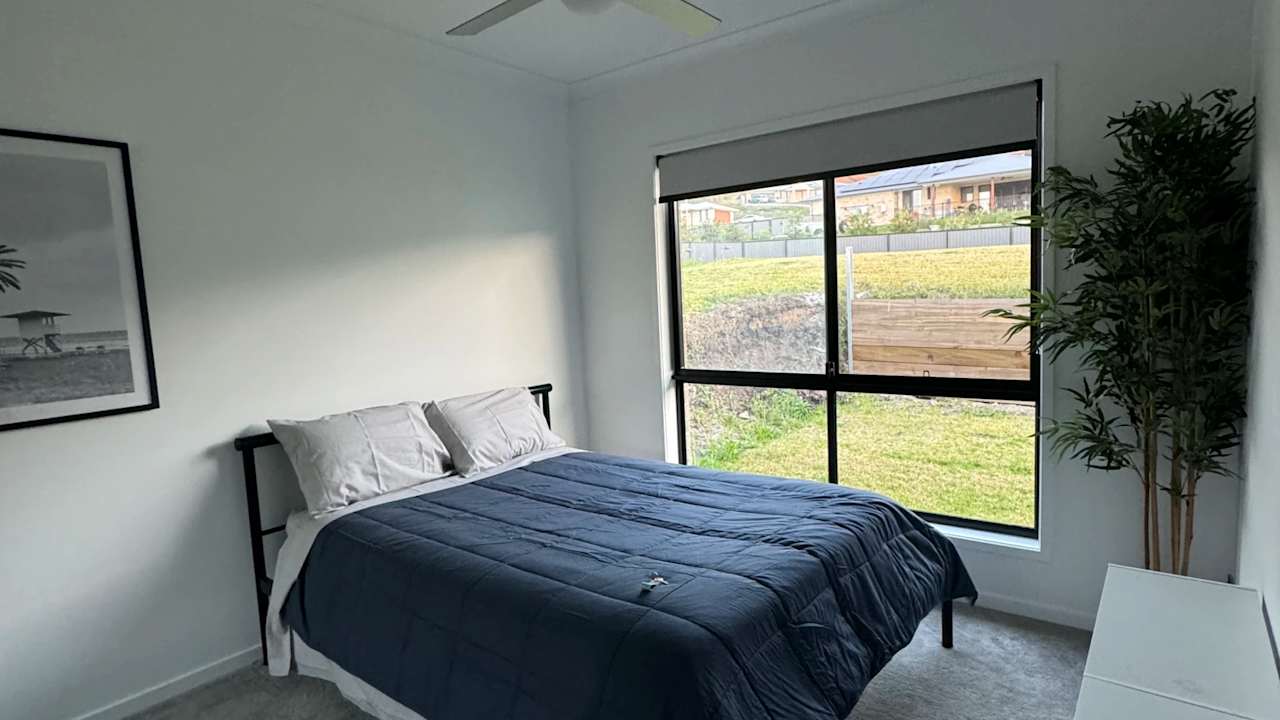 Unfurnished room in a share house