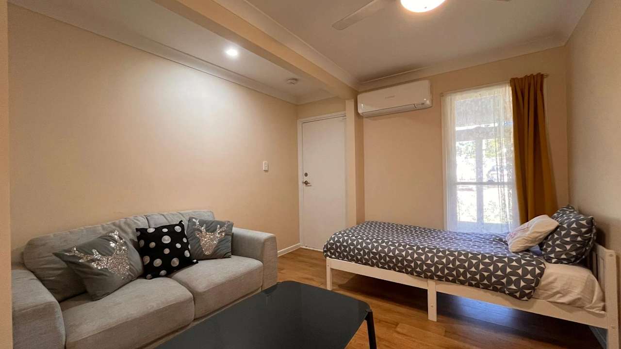 Furnished room with own bathroom