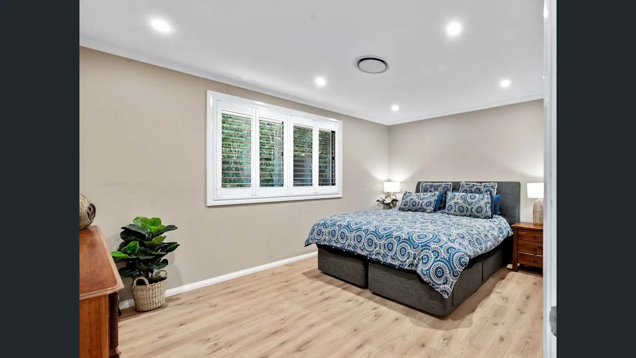 Furnished room in a share house