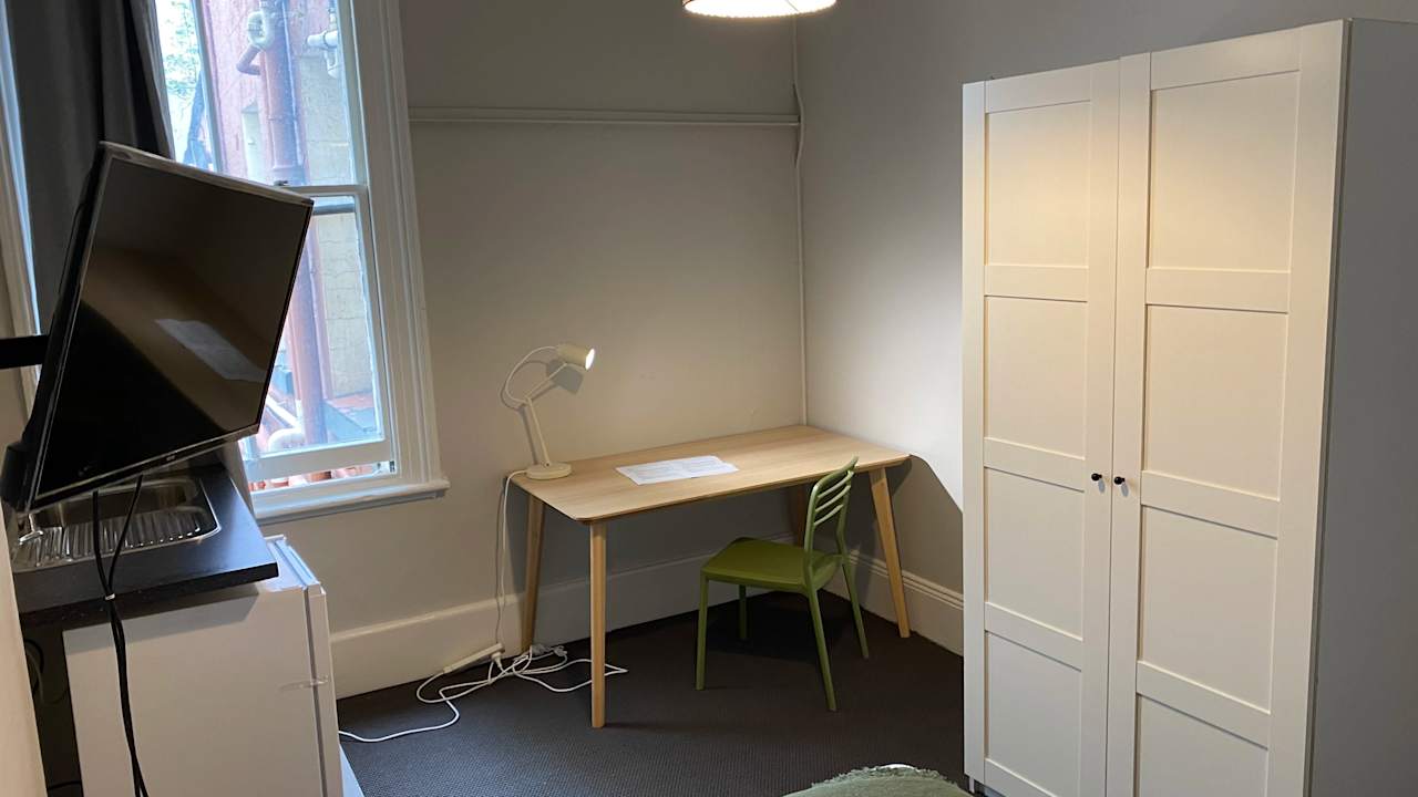 Furnished room in a share house