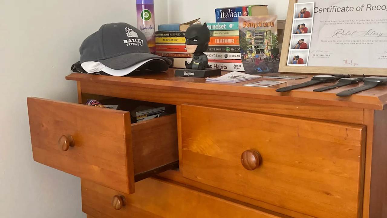 Furnished room in a share house