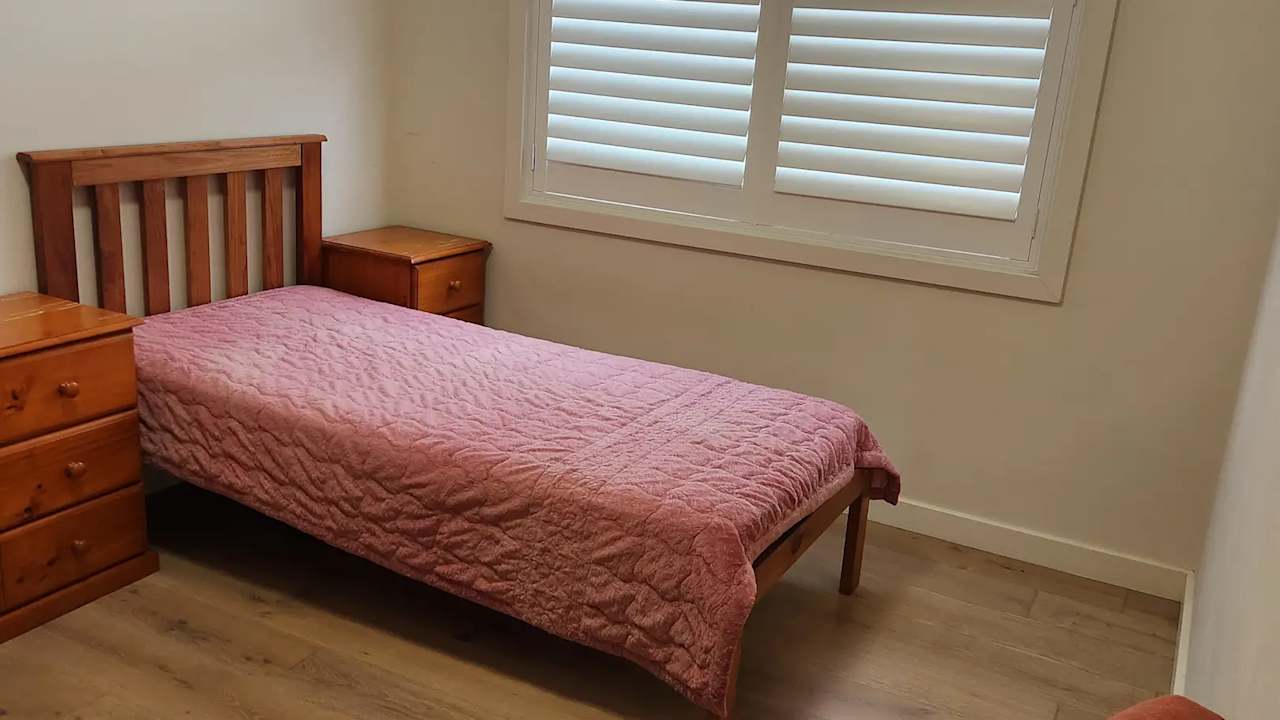 Furnished room with own bathroom