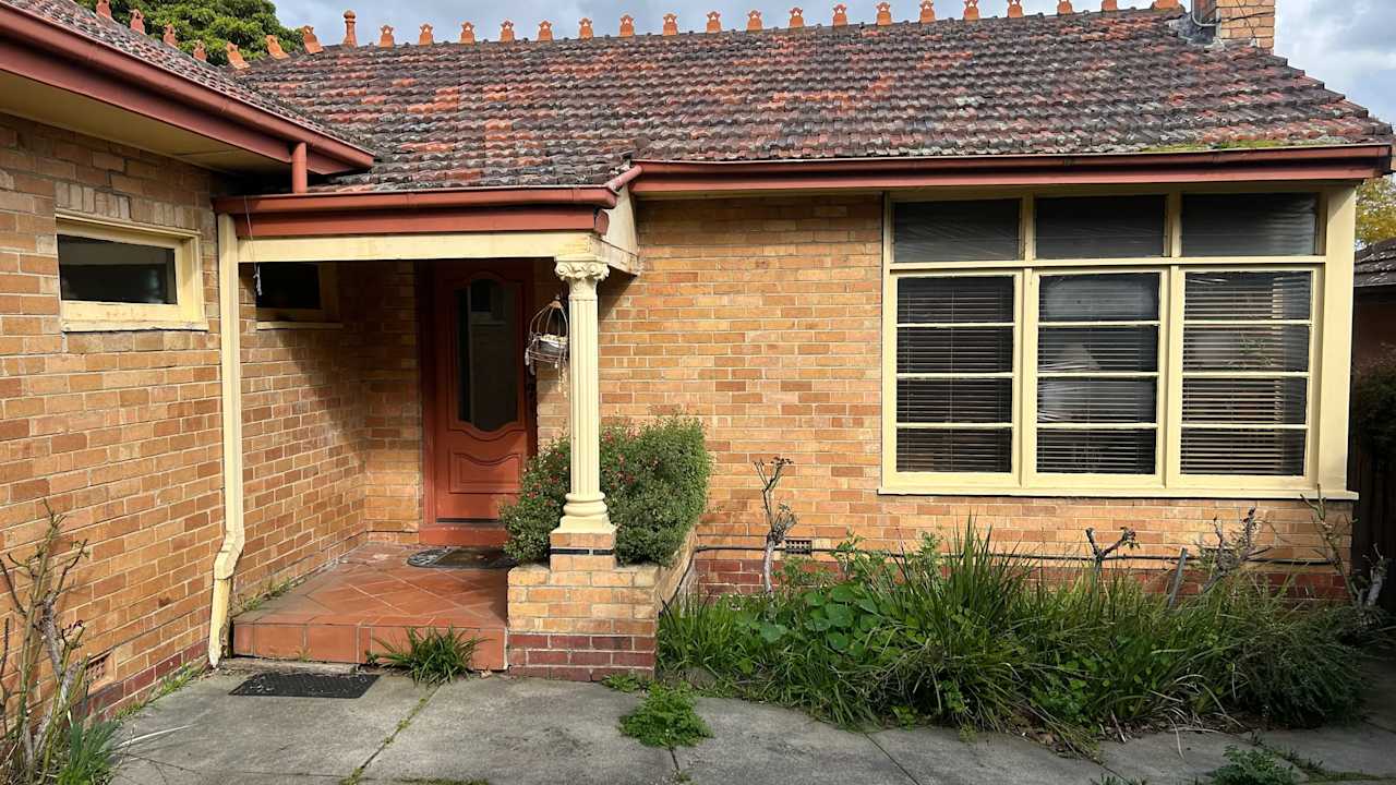 Unfurnished room in a share house