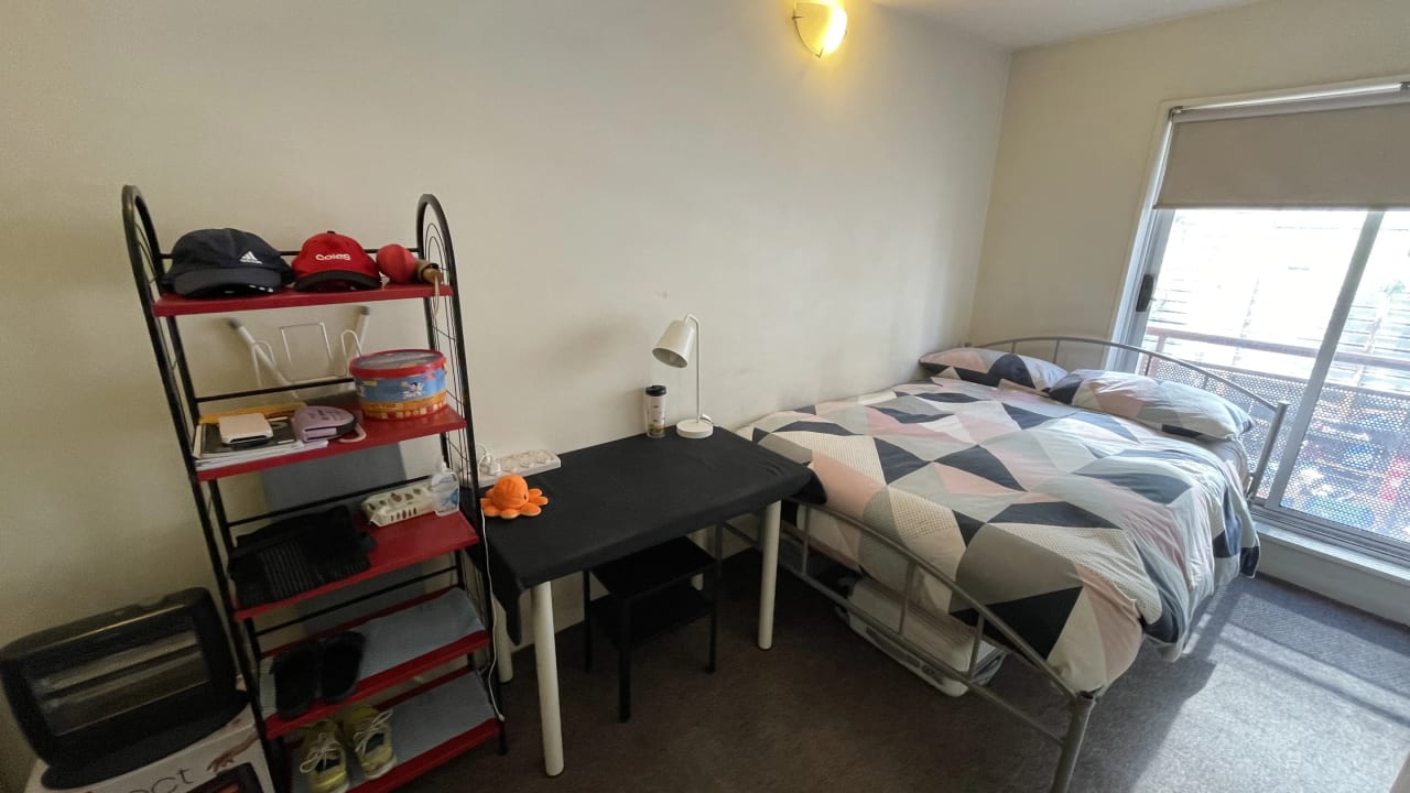Furnished room studio flat for rent